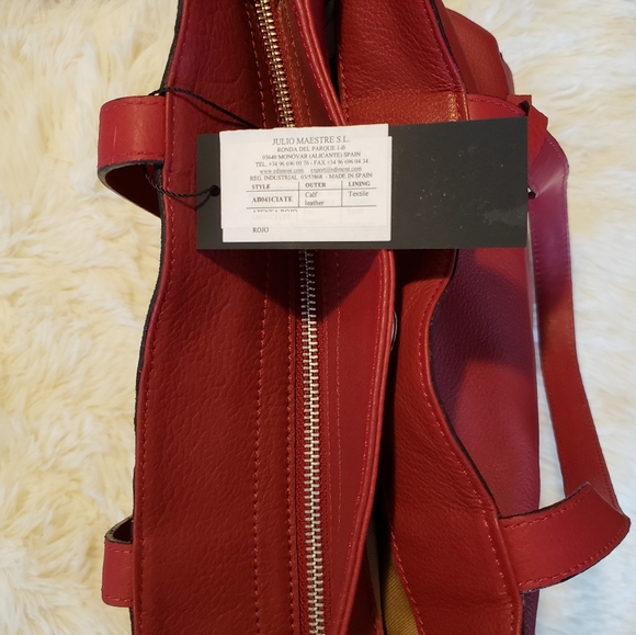 DIMONI Red Genuine Leather Medium Shoulder Bag--NWT - Picture 7 of 9